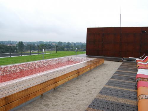 Green roof with sand and water features