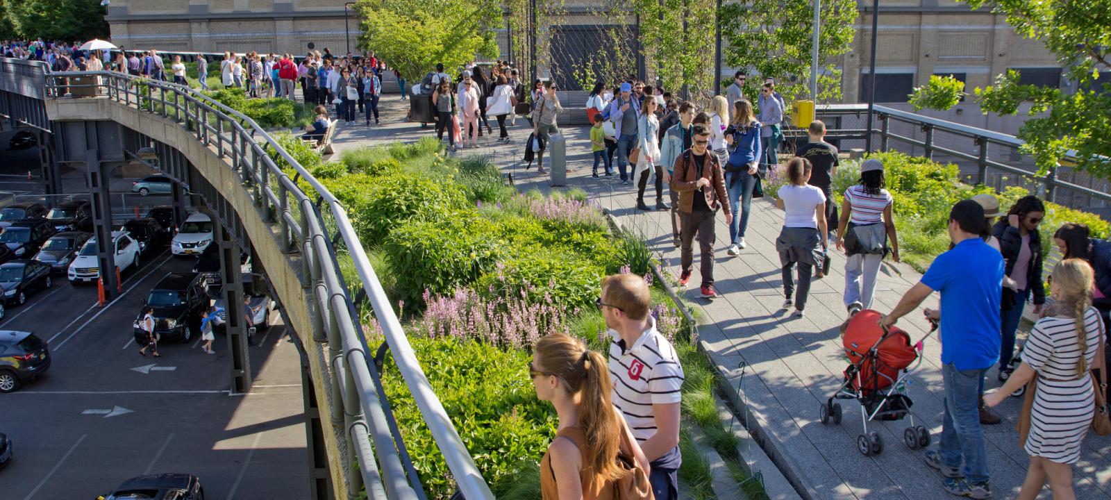 High Line City Walk, New York - Diller Scofidio + Renfro James Corner Field  Operations